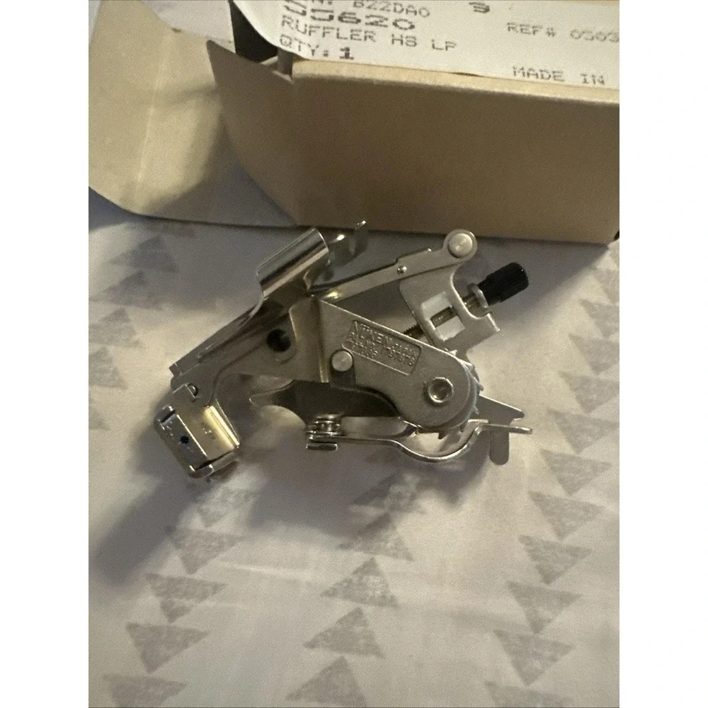 Ruffler Attachment: Vintage Japanese Sewing Tool (Left Needle, Model 55620)‎